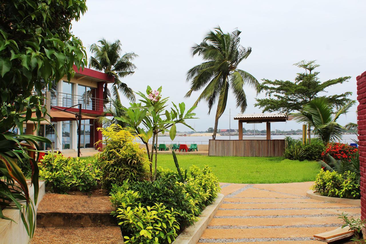 Hotel Le Marly Abidjan Extérieur photo